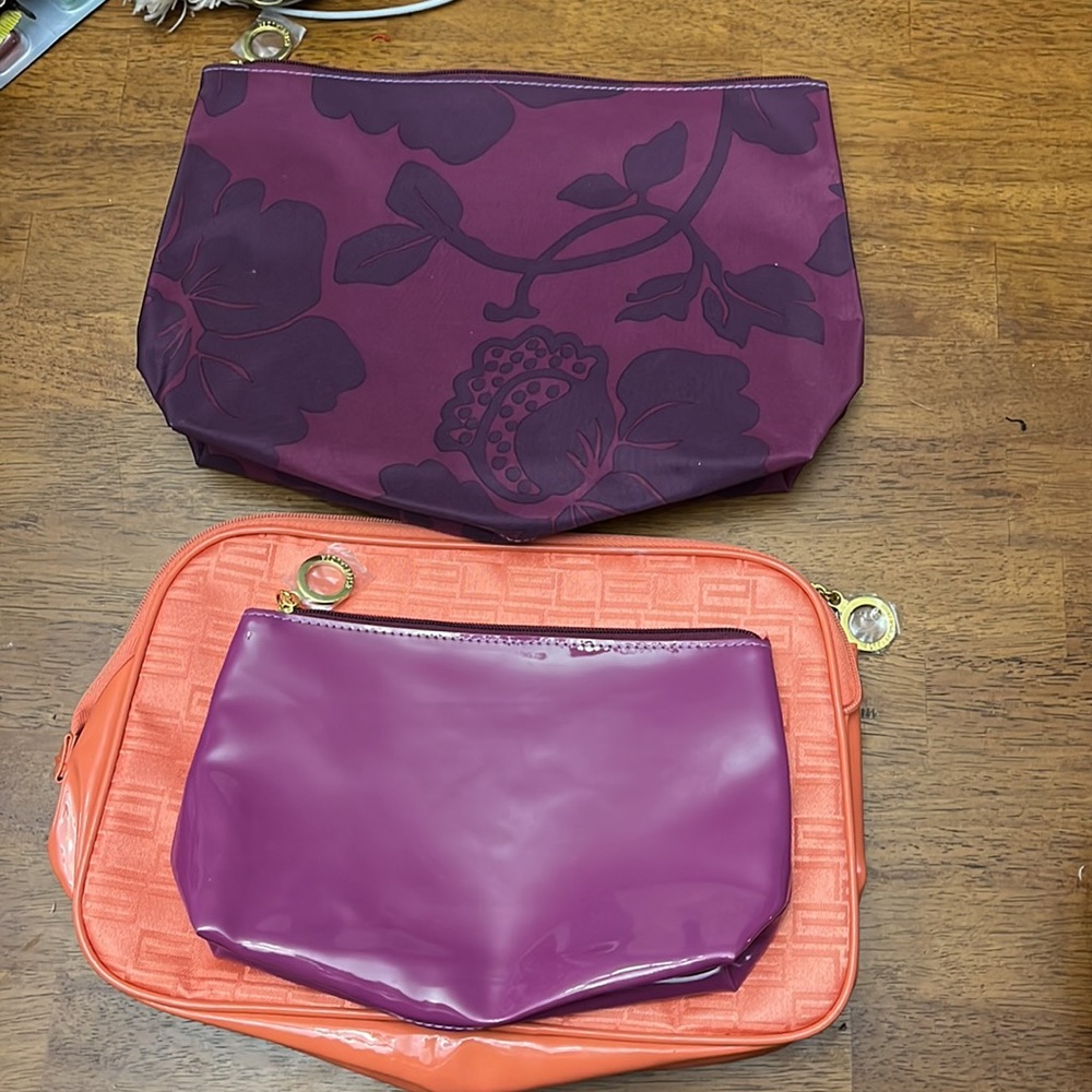 Nwot Estee Lauder Set Of Three Makeup/Hygiene/Org… - image 2